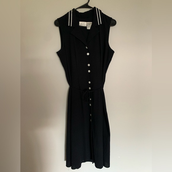 Kathie Lee Collection Dresses & Skirts - Kathie Lee Collection Women’s Sleeveless Tie Waist Button Down Dress Size 10
